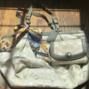 Coach purse and wallet